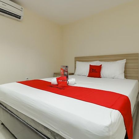 Hotel Reddoorz Near Harmoni Gajah Mada Dżakarta Zewnętrze zdjęcie